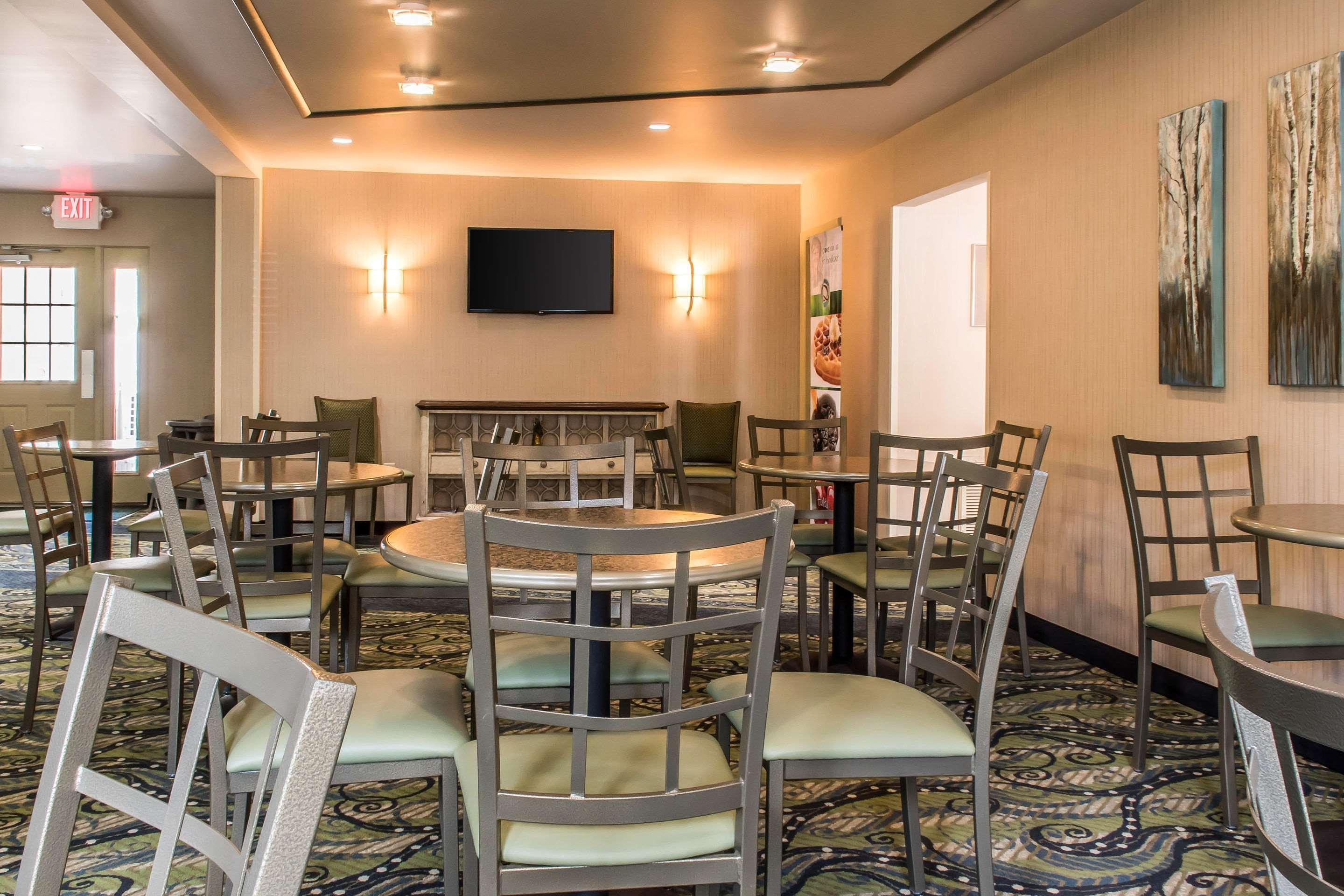 Quality Inn Bedford Exteriör bild